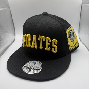 Mitchell & Ness Pittsburgh Pirates Fitted Hat Size 7 Cooperstown Mesh Black Cap